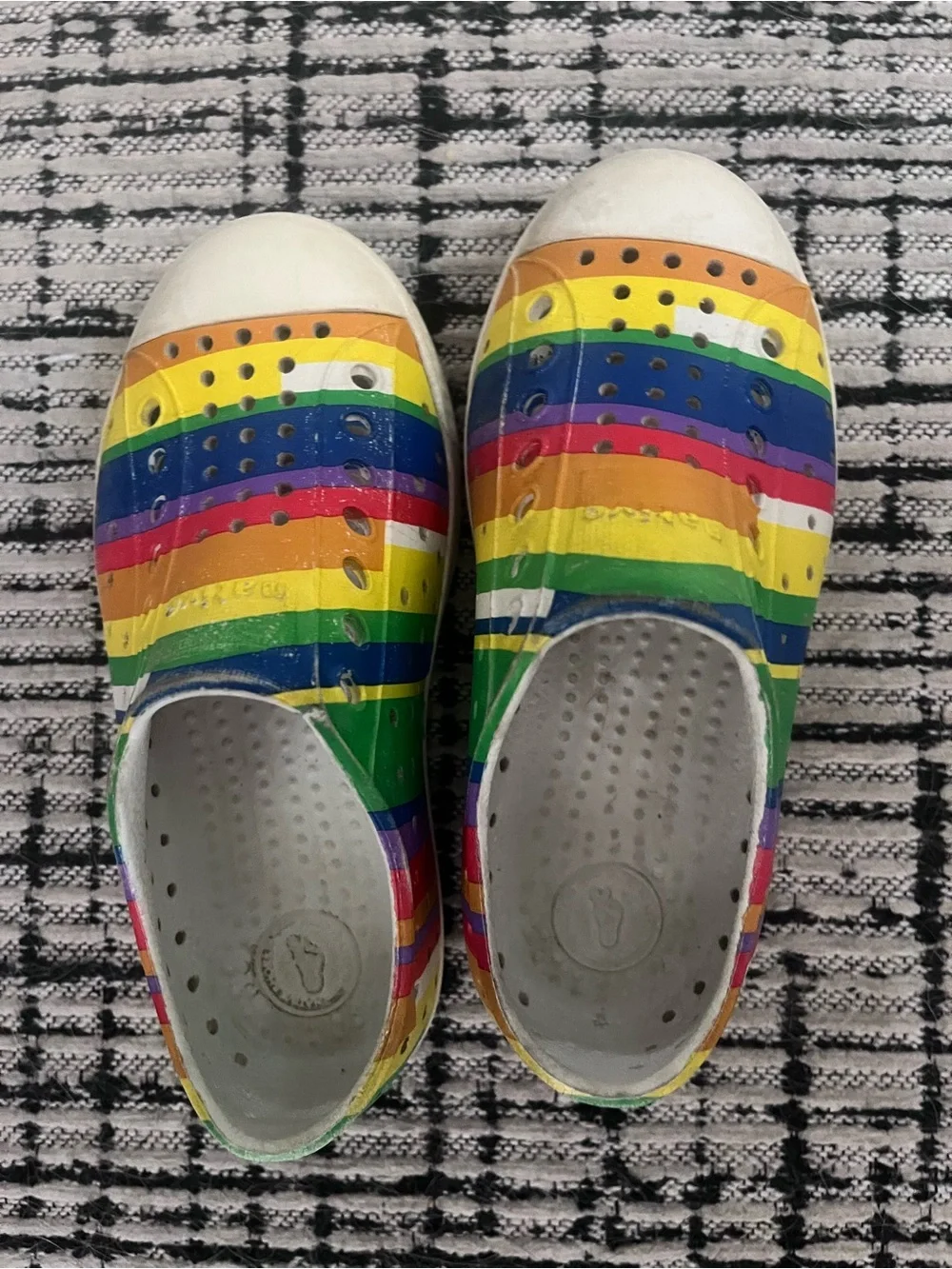 Native kids Rainbow Stripe Slip-On Shoes